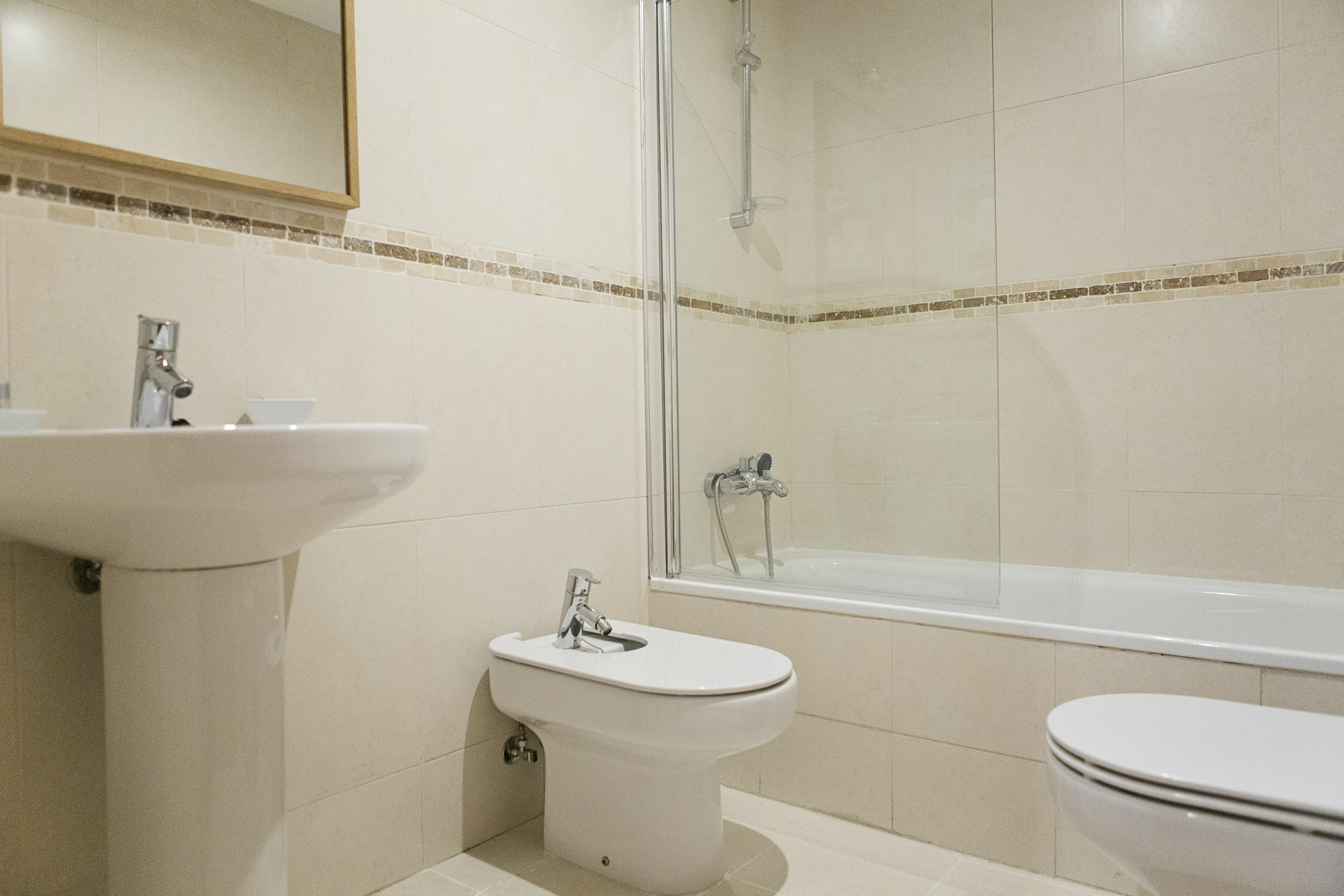 Suncity Flat Canovas Apartment Малага Екстериор снимка